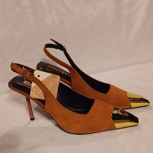 Brown and Gold Women's Slingback Heels Size 7.5 Ribongz